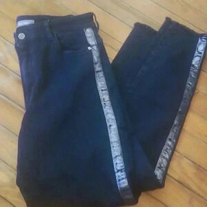 DL1961 Farrow high rise skinny jean